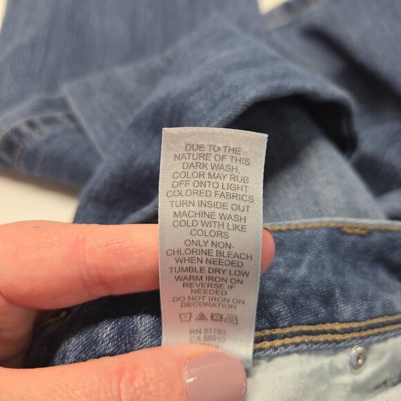 Maurices Size 8 Regular Medium Wash Denim Blue Straight Leg Jeans - Picture 11 of 11